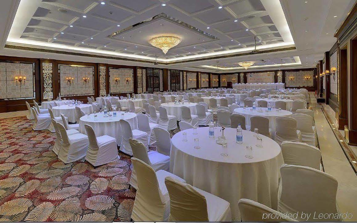 Mayfair Convention Бхубанешвар Екстер'єр фото