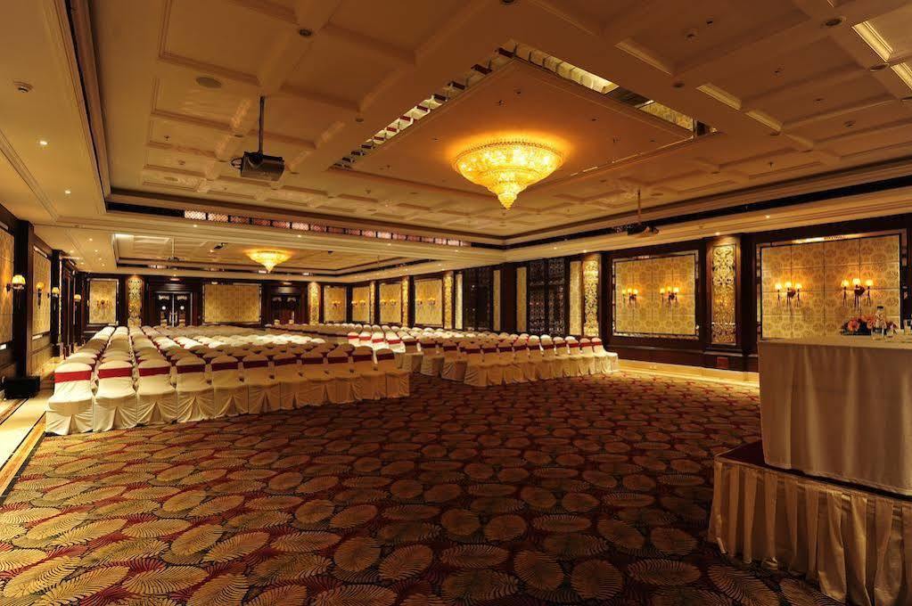 Mayfair Convention Бхубанешвар Екстер'єр фото